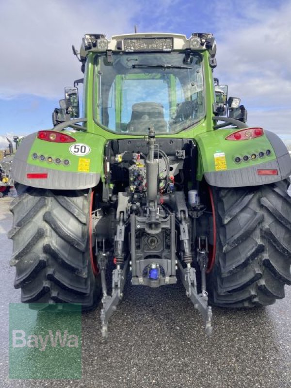 Traktor du type Fendt 724 VARIO GEN6 PROFI PLUS, Gebrauchtmaschine en Eggenfelden (Photo 3)