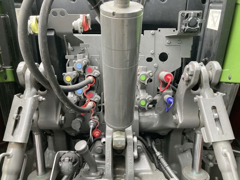 Traktor tip Fendt 724 VARIO GEN6 PROFI PLUS, Gebrauchtmaschine in Wülfershausen an der Saale (Poză 9)