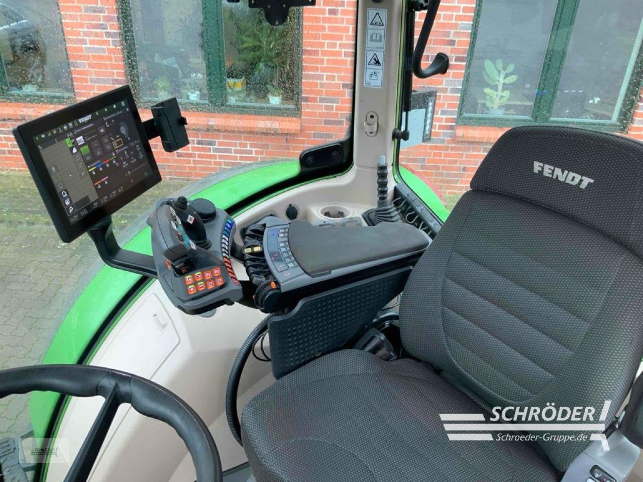 Traktor typu Fendt 724 VARIO GEN6 PROFI PLUS, Gebrauchtmaschine v Völkersen (Obrázek 6)