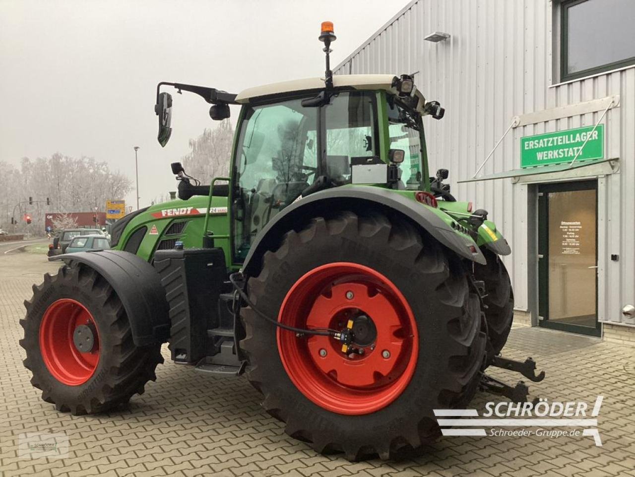 Traktor typu Fendt 724 VARIO GEN6 PROFI PLUS, Gebrauchtmaschine v Friedland (Obrázek 4)
