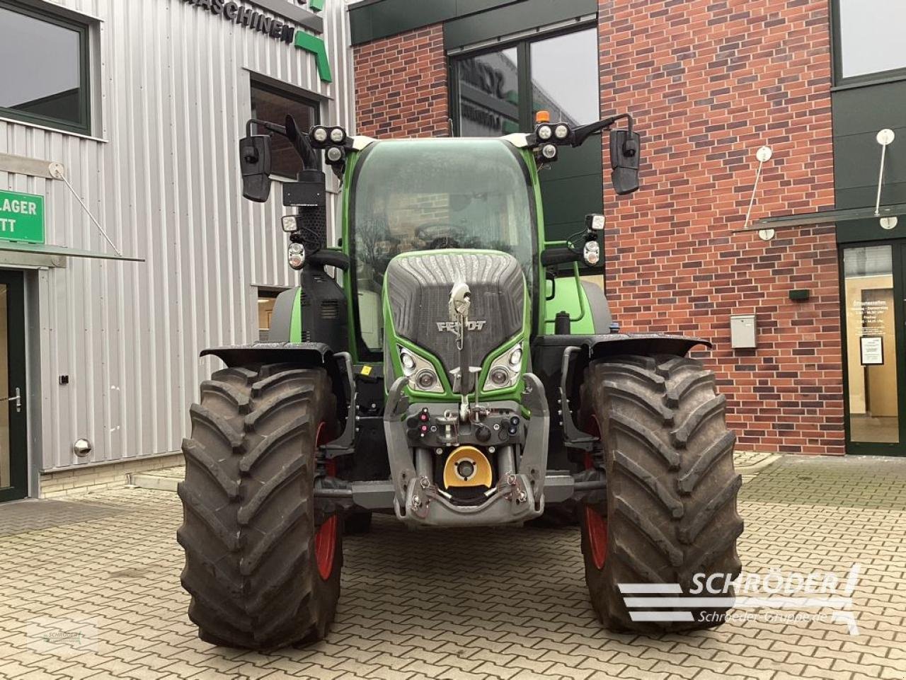 Traktor typu Fendt 724 VARIO GEN6 PROFI PLUS, Gebrauchtmaschine v Friedland (Obrázek 10)