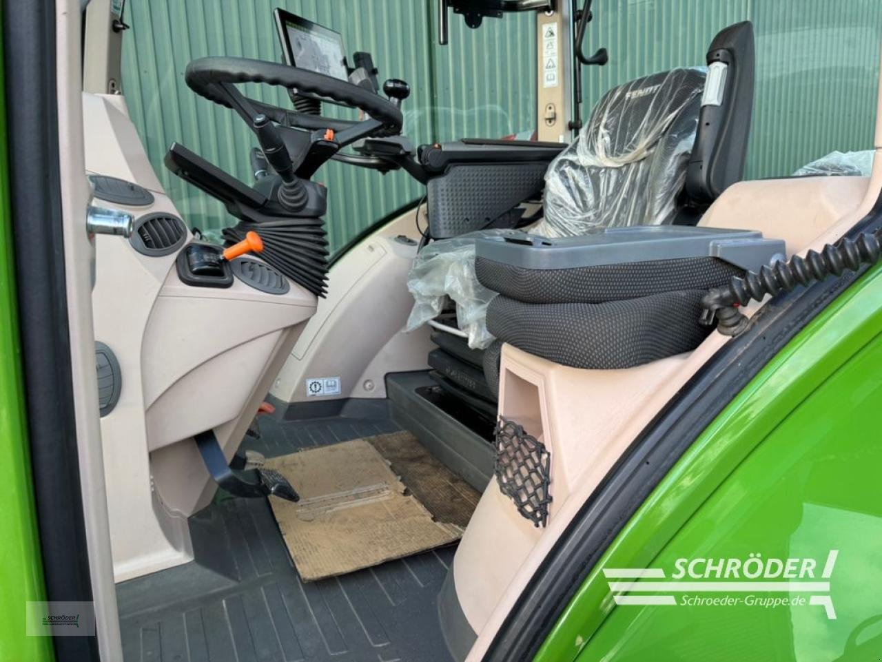 Traktor typu Fendt 724 VARIO GEN6 PROFI PLUS, Neumaschine v Twistringen (Obrázek 16)