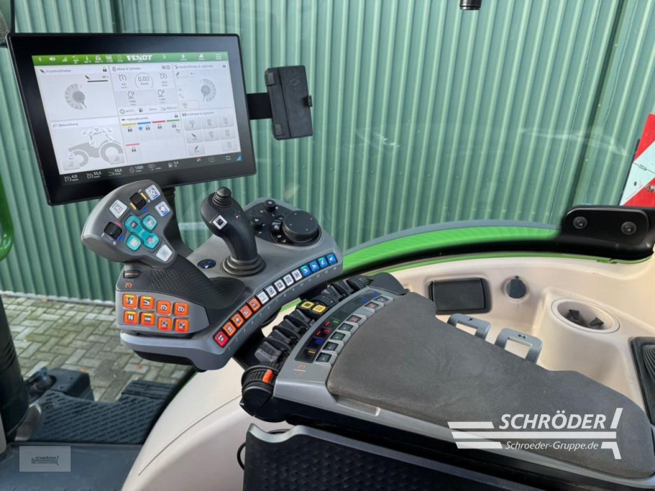 Traktor typu Fendt 724 VARIO GEN6 PROFI PLUS, Neumaschine v Twistringen (Obrázek 19)