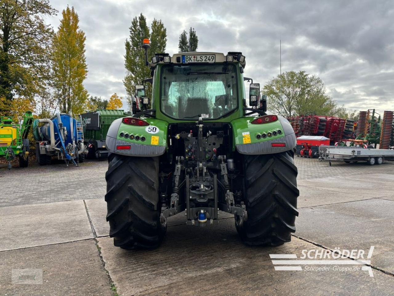 Traktor van het type Fendt 724 VARIO GEN6 PROFI PLUS, Gebrauchtmaschine in Langenweddingen (Foto 4)