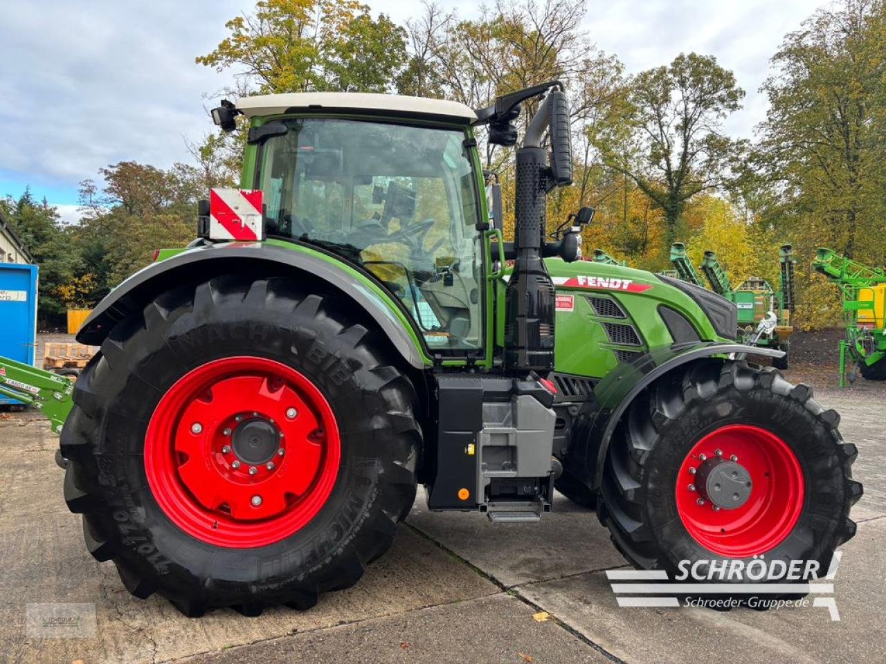 Traktor van het type Fendt 724 VARIO GEN6 PROFI PLUS, Gebrauchtmaschine in Langenweddingen (Foto 7)