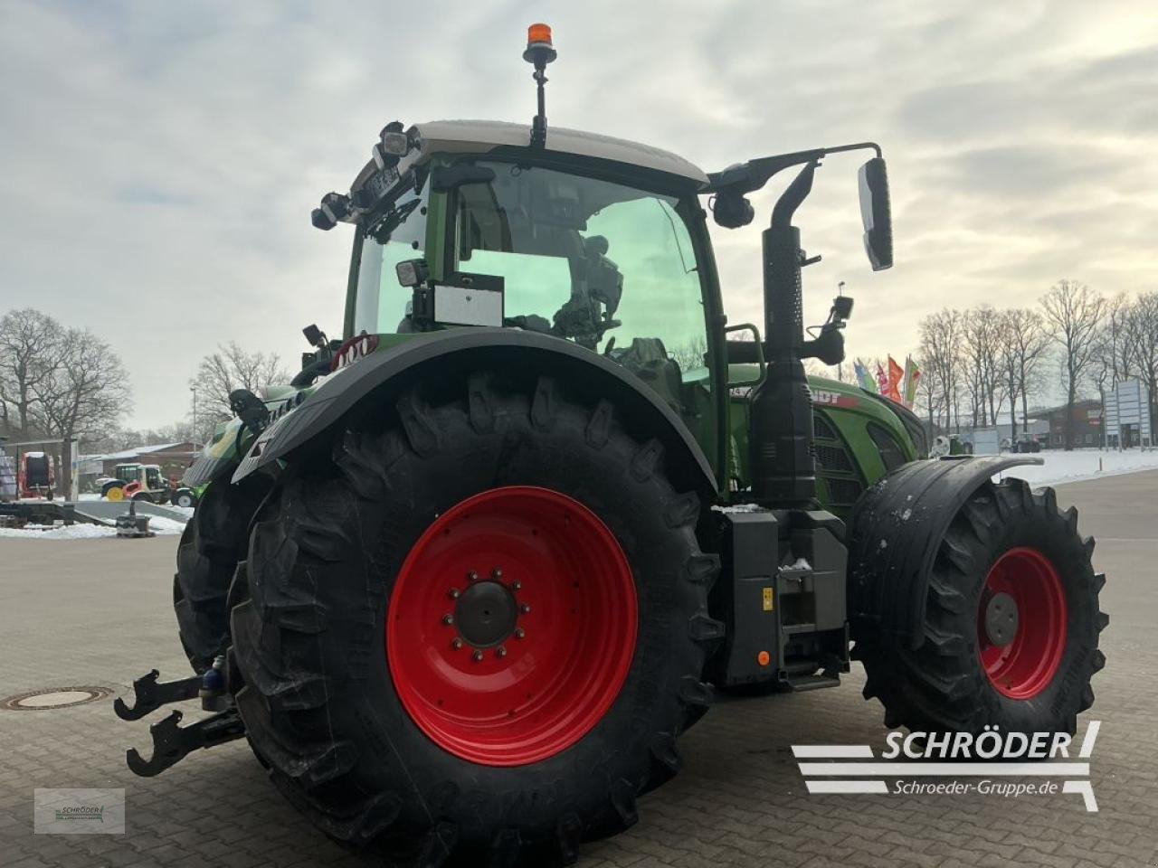 Traktor от тип Fendt 724 VARIO GEN6 PROFI PLUS, Neumaschine в Lastrup (Снимка 8)
