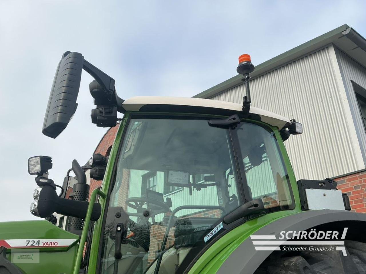 Traktor от тип Fendt 724 VARIO GEN6 PROFI PLUS, Neumaschine в Lastrup (Снимка 13)