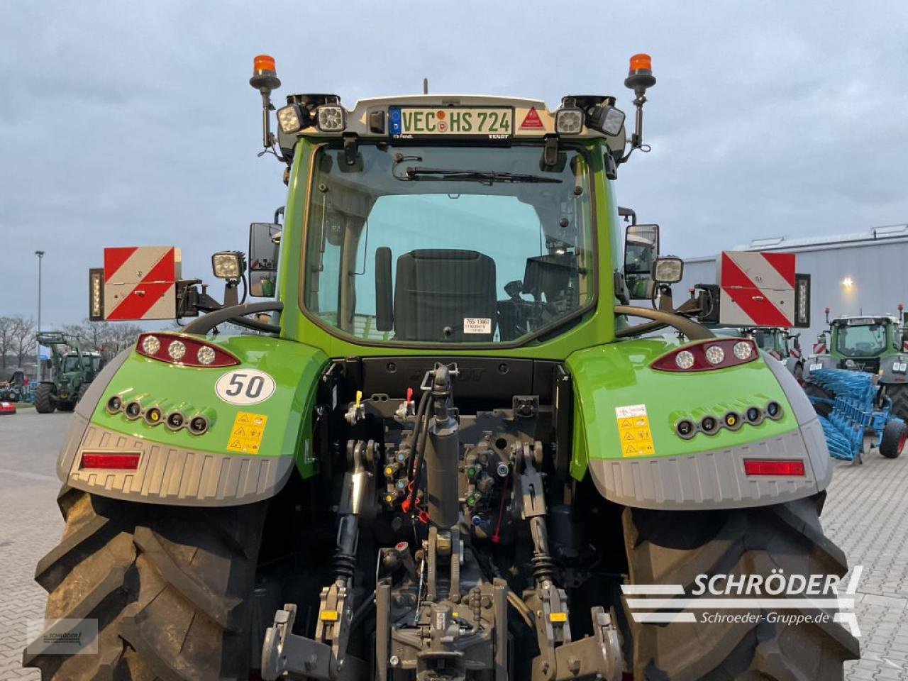 Traktor от тип Fendt 724 VARIO GEN6 PROFI PLUS, Neumaschine в Holdorf (Снимка 7)