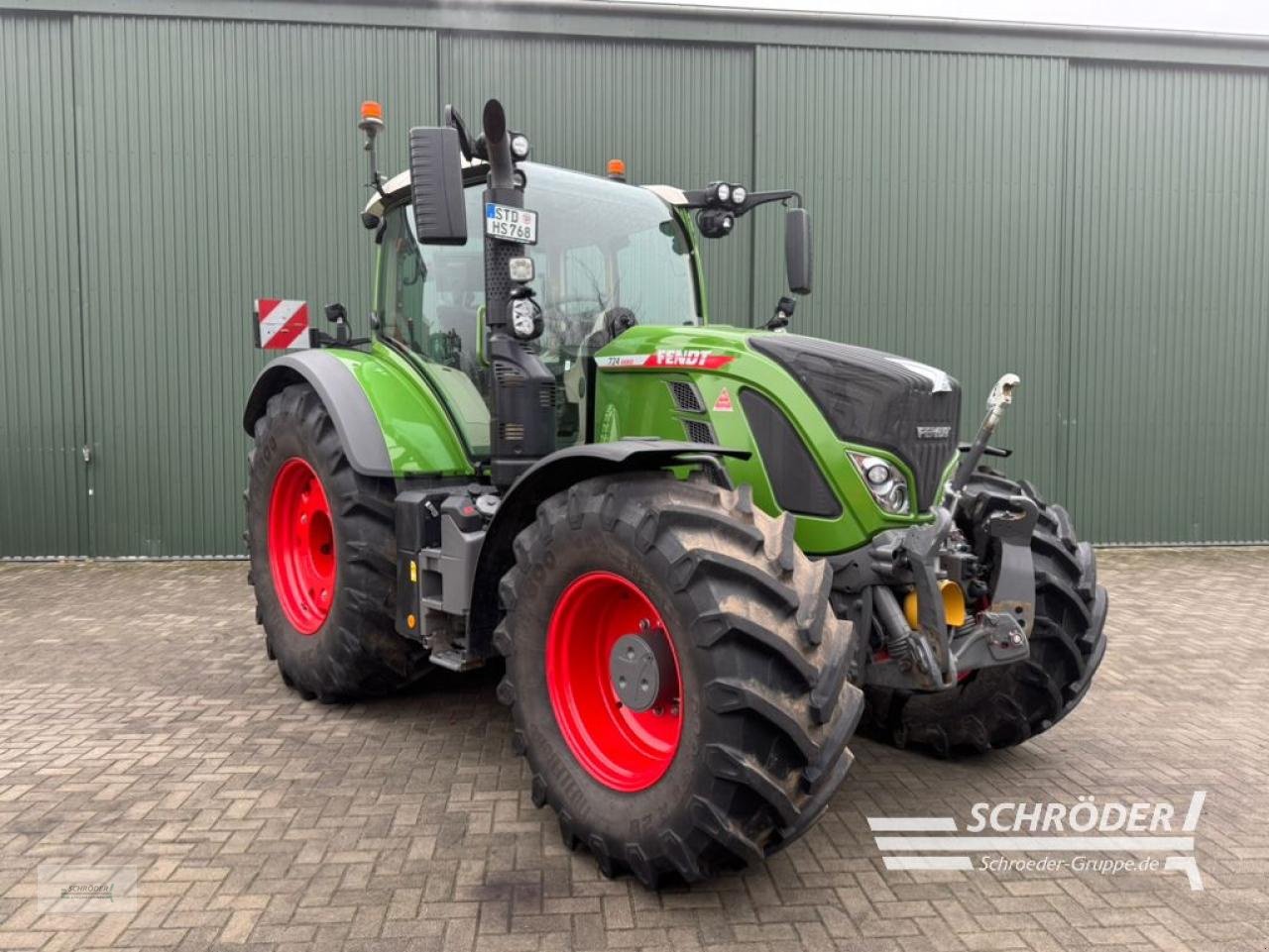 Traktor типа Fendt 724 VARIO GEN6 PROFI PLUS, Neumaschine в Twistringen (Фотография 1)