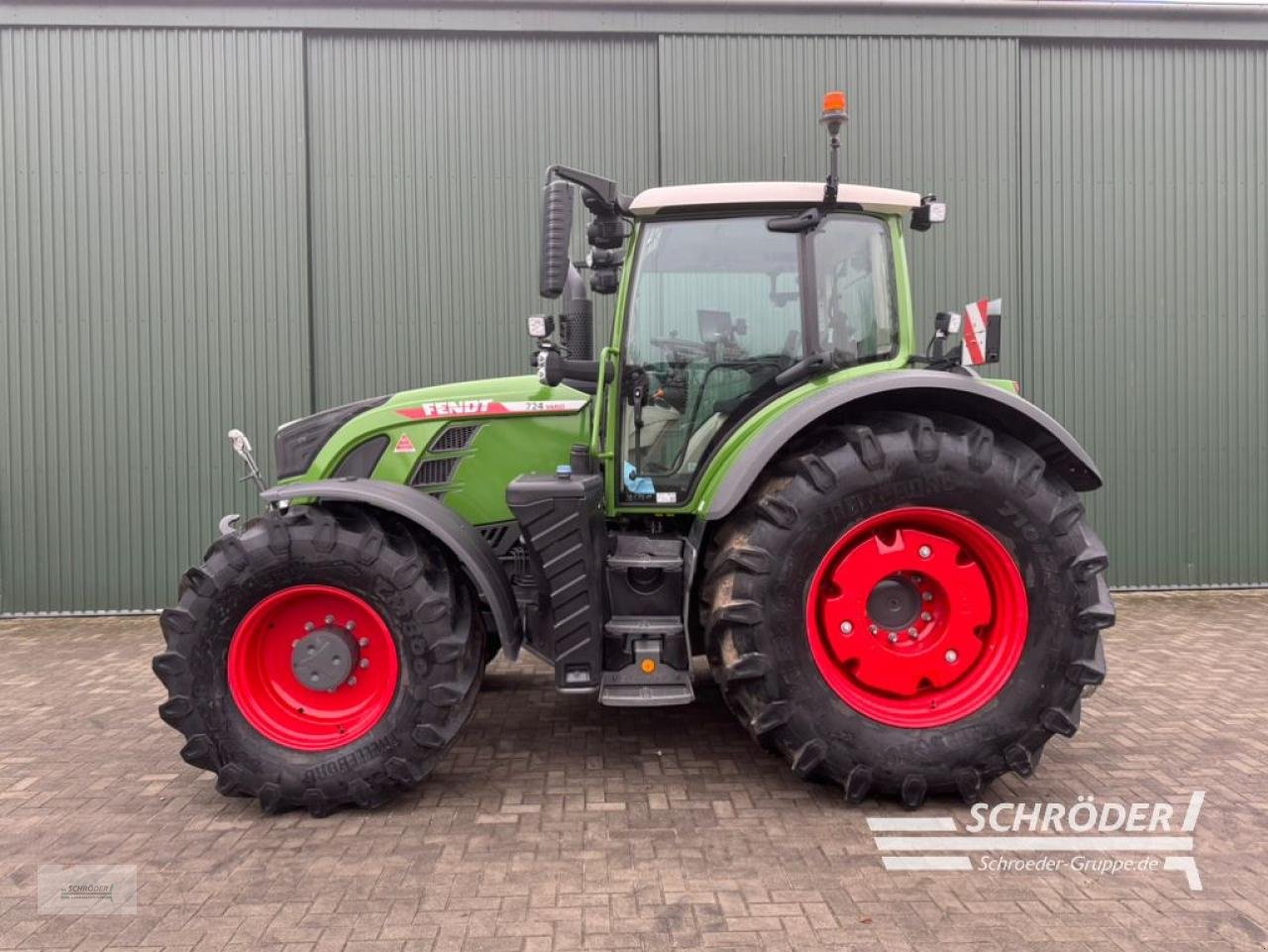Traktor типа Fendt 724 VARIO GEN6 PROFI PLUS, Neumaschine в Twistringen (Фотография 3)