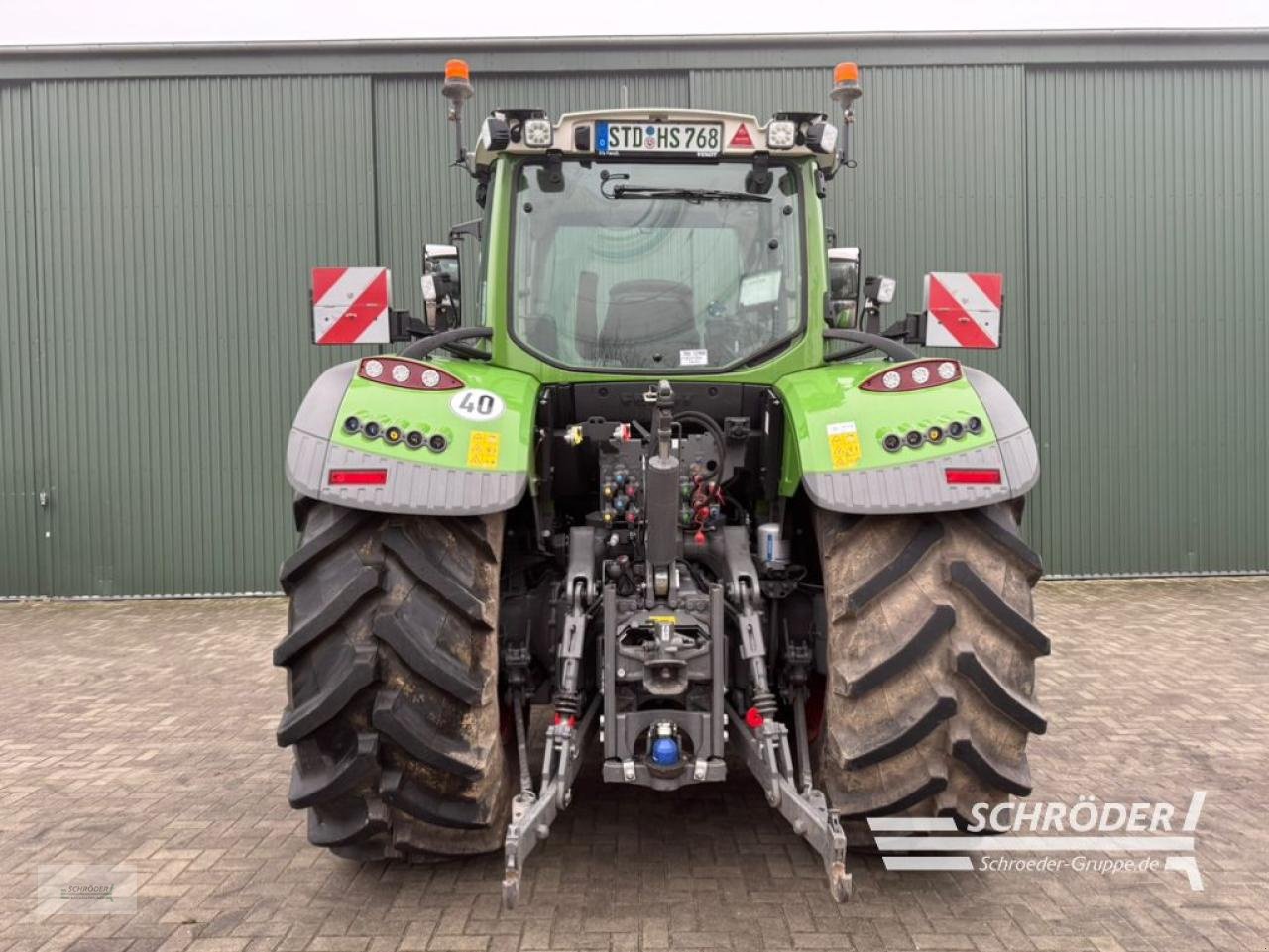 Traktor типа Fendt 724 VARIO GEN6 PROFI PLUS, Neumaschine в Twistringen (Фотография 4)