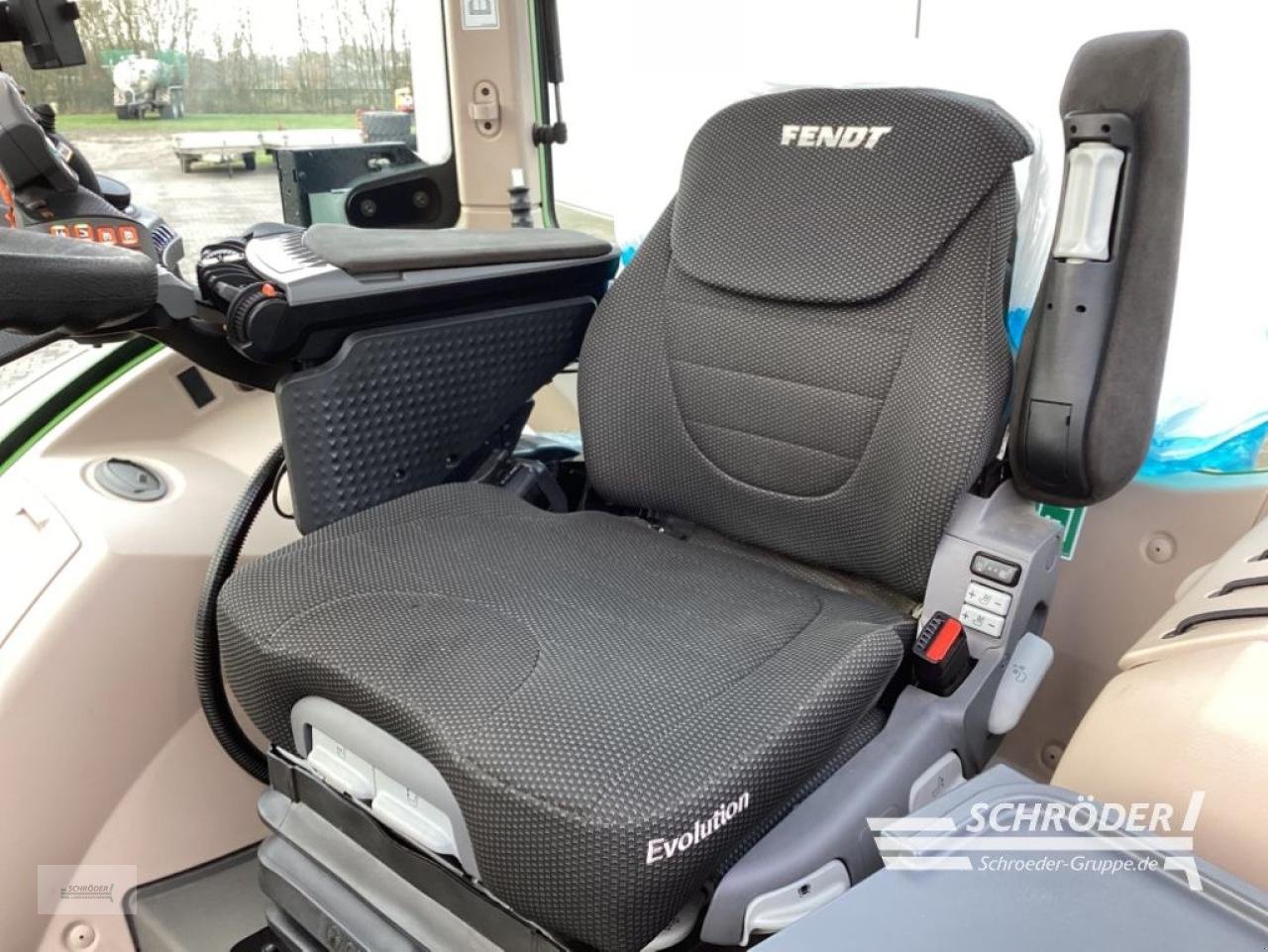 Traktor del tipo Fendt 724 VARIO GEN6 PROFI PLUS, Neumaschine In Schwarmstedt (Immagine 11)