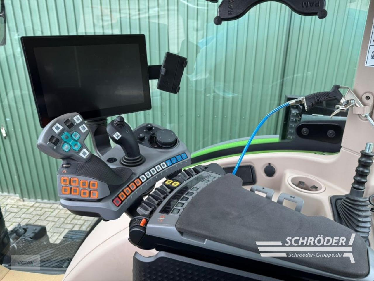 Traktor typu Fendt 724 VARIO GEN6 PROFI PLUS, Neumaschine v Twistringen (Obrázek 20)