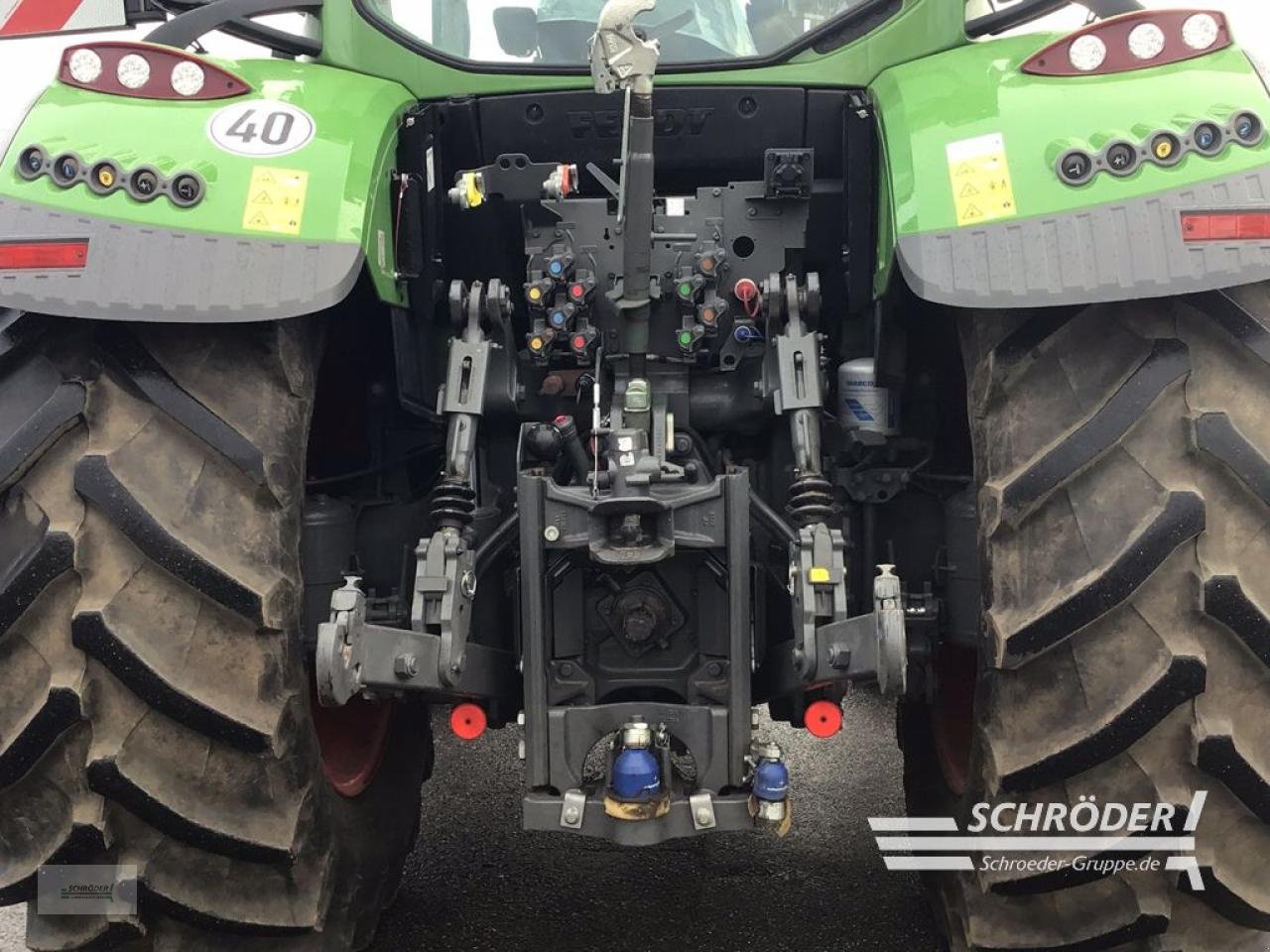 Traktor a típus Fendt 724 VARIO GEN6 PROFI PLUS, Neumaschine ekkor: Penzlin (Kép 5)