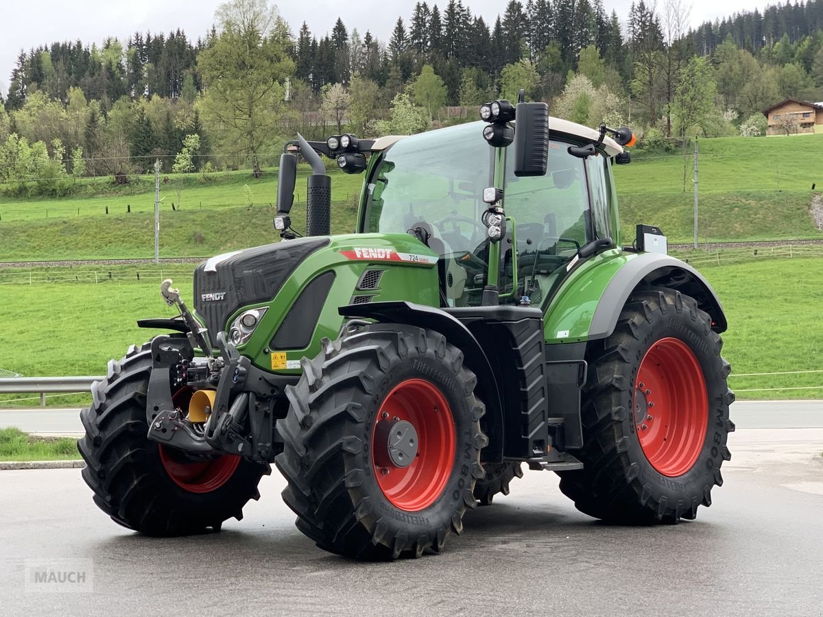 Traktor типа Fendt 724 Vario Gen6 Profi Setting 2, Gebrauchtmaschine в Eben (Фотография 1)