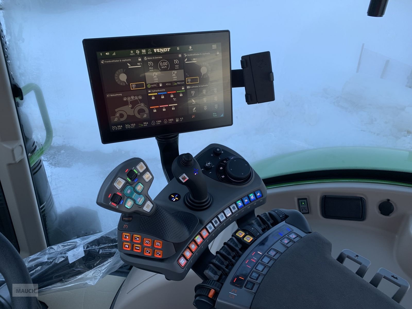 Traktor del tipo Fendt 724 Vario Gen6 Profi Setting 2, Neumaschine In Eben (Immagine 13)