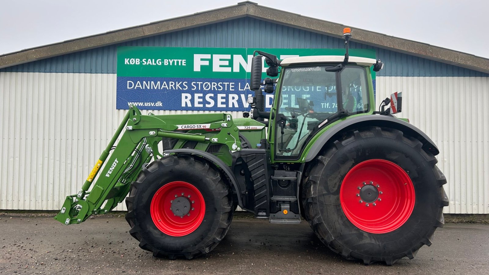 Traktor типа Fendt 724 Vario Gen6 Profi+ Setting2 Med Fendt Frontlæsser 5x90, Gebrauchtmaschine в Rødekro (Фотография 1)