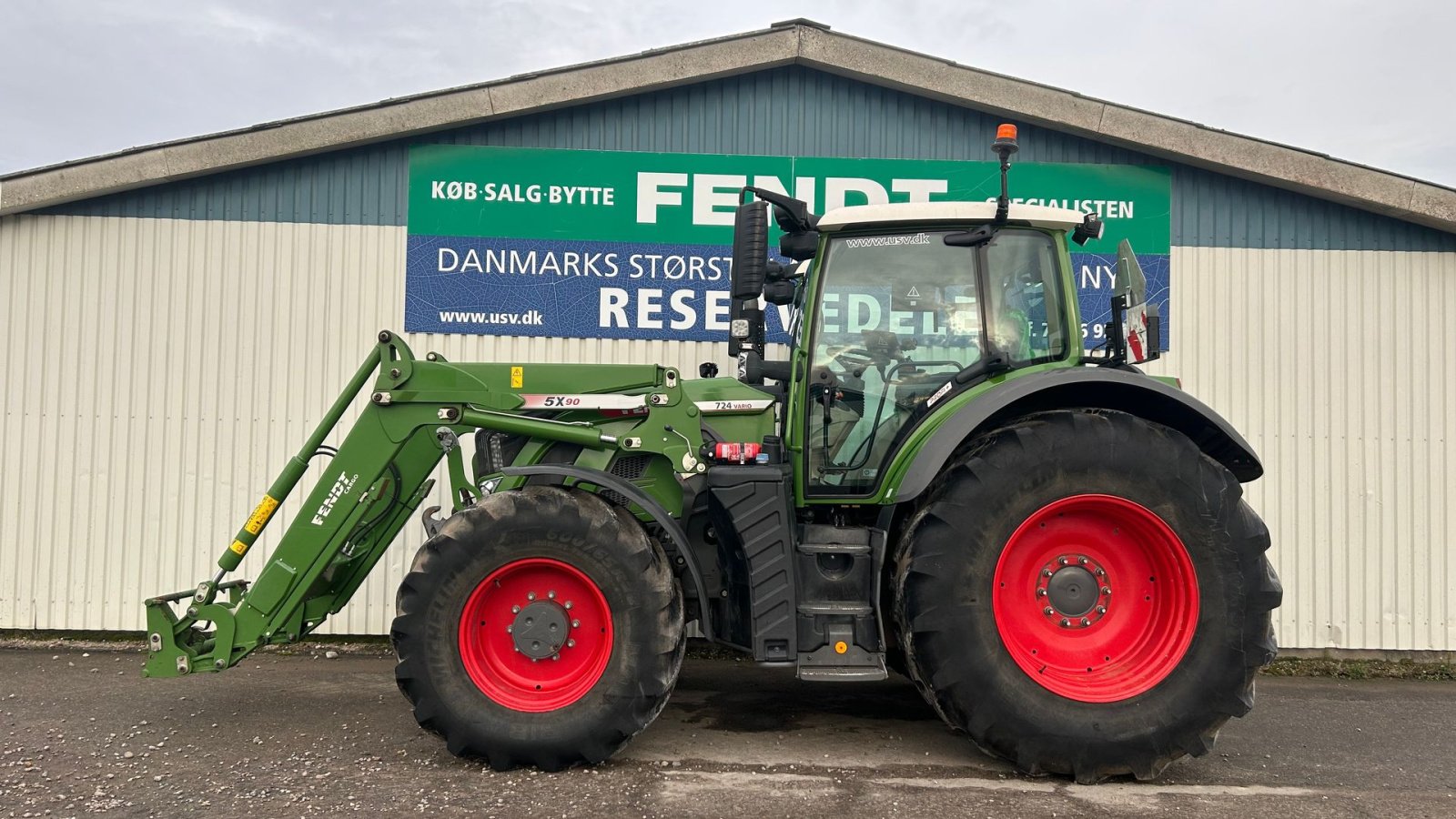 Traktor van het type Fendt 724 Vario Gen6 Profi+ Setting2 Meget udstyr. Fendt Frontlæsser 5x90, Gebrauchtmaschine in Rødekro (Foto 1)