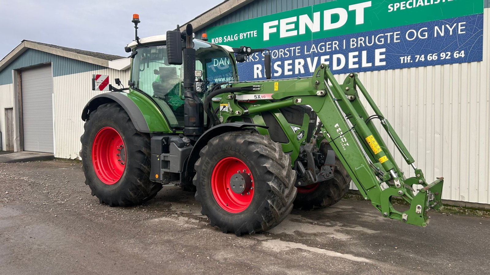 Traktor van het type Fendt 724 Vario Gen6 Profi+ Setting2 Meget udstyr. Fendt Frontlæsser 5x90, Gebrauchtmaschine in Rødekro (Foto 5)