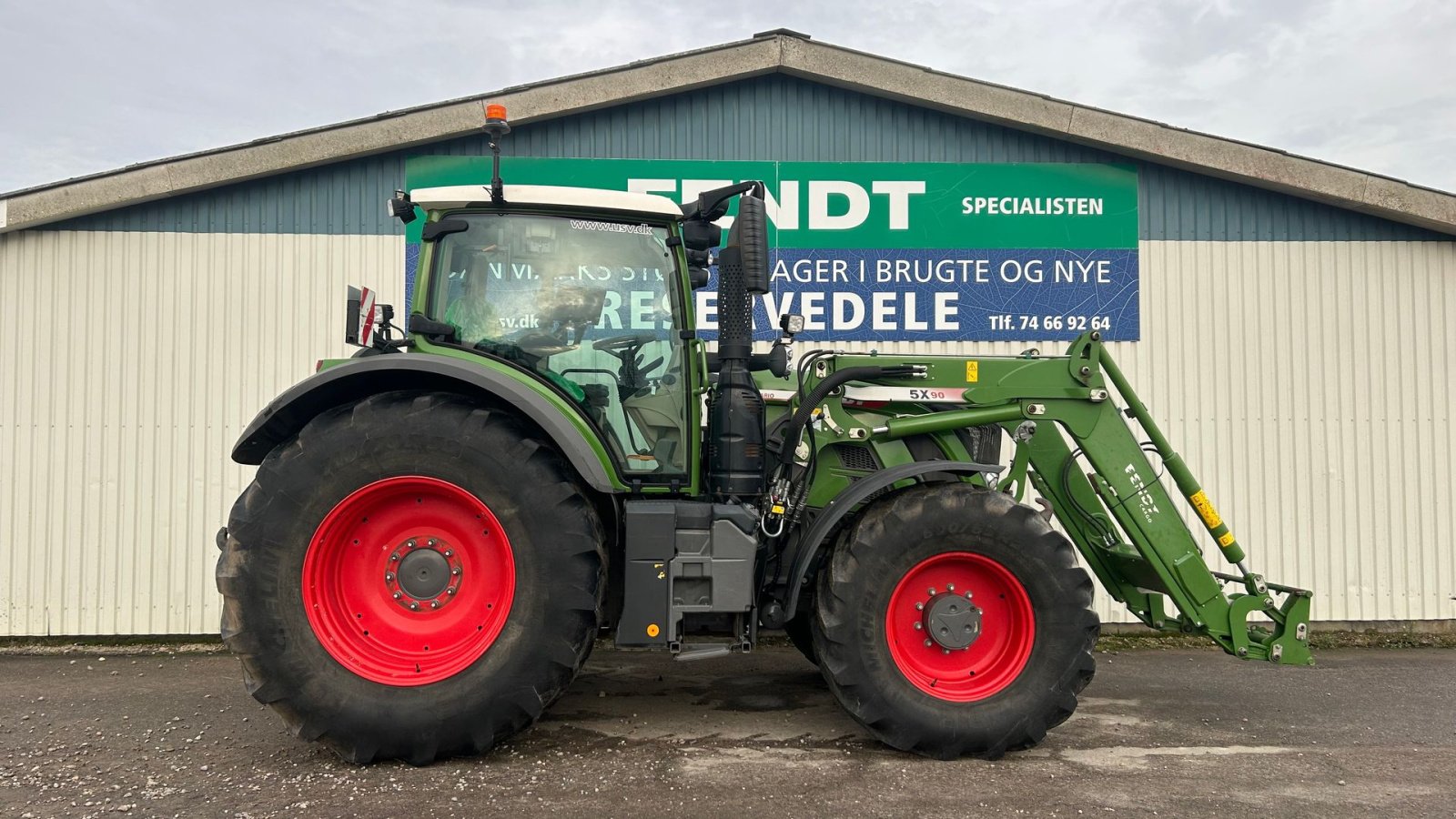 Traktor van het type Fendt 724 Vario Gen6 Profi+ Setting2 Meget udstyr. Fendt Frontlæsser 5x90, Gebrauchtmaschine in Rødekro (Foto 4)