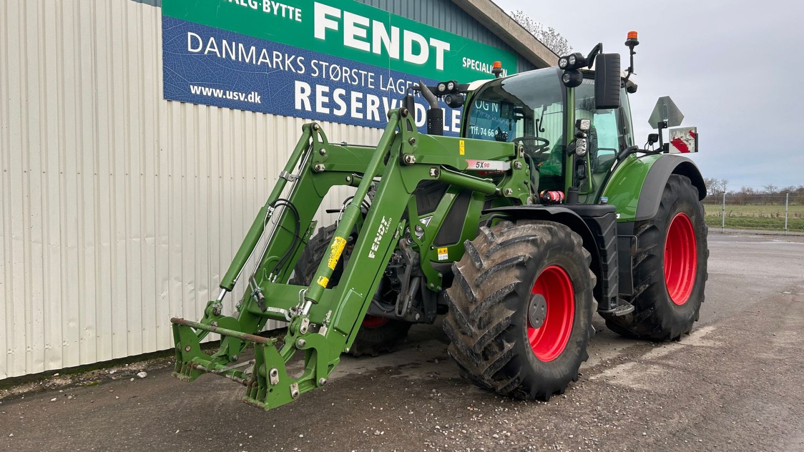 Traktor van het type Fendt 724 Vario Gen6 Profi+ Setting2 Meget udstyr. Fendt Frontlæsser 5x90, Gebrauchtmaschine in Rødekro (Foto 2)