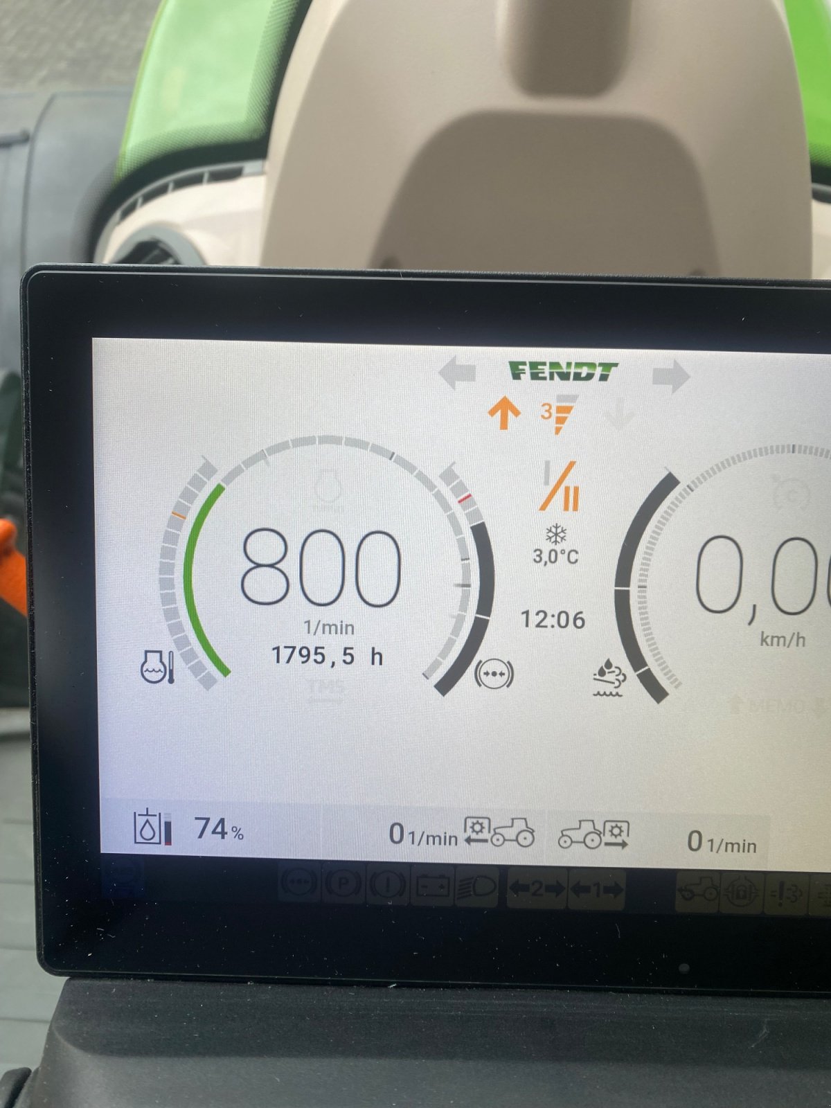 Traktor del tipo Fendt 724 Vario Gen.6 Profi+ Setting2 Profiplus LED RTK TI Headland, Gebrauchtmaschine en Weigendorf (Imagen 9)