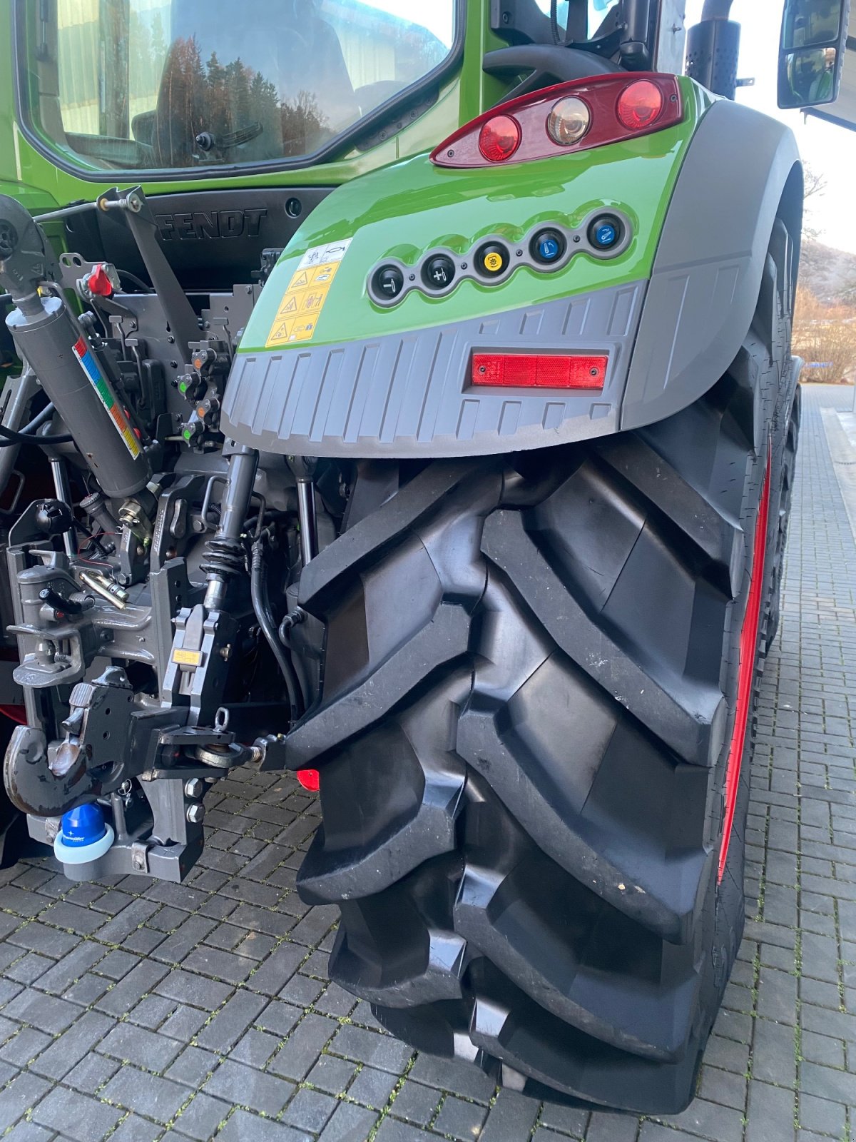 Traktor des Typs Fendt 724 Vario Gen.6 Profi+ Setting2 Profiplus RTK Evolution 193 Ltr. LED (kein 722 720 718), Gebrauchtmaschine in Weigendorf (Bild 17)