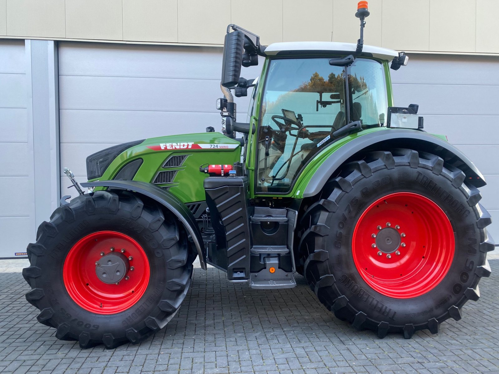 Traktor des Typs Fendt 724 Vario Gen.6 Profi+ Setting2 Profiplus RTK Evolution 193 Ltr. LED (kein 722 720 718), Gebrauchtmaschine in Weigendorf (Bild 13)