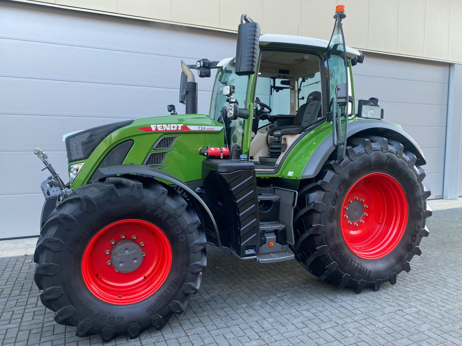 Traktor des Typs Fendt 724 Vario Gen.6 Profi+ Setting2 Profiplus RTK Evolution 193 Ltr. LED (kein 722 720 718), Gebrauchtmaschine in Weigendorf (Bild 12)