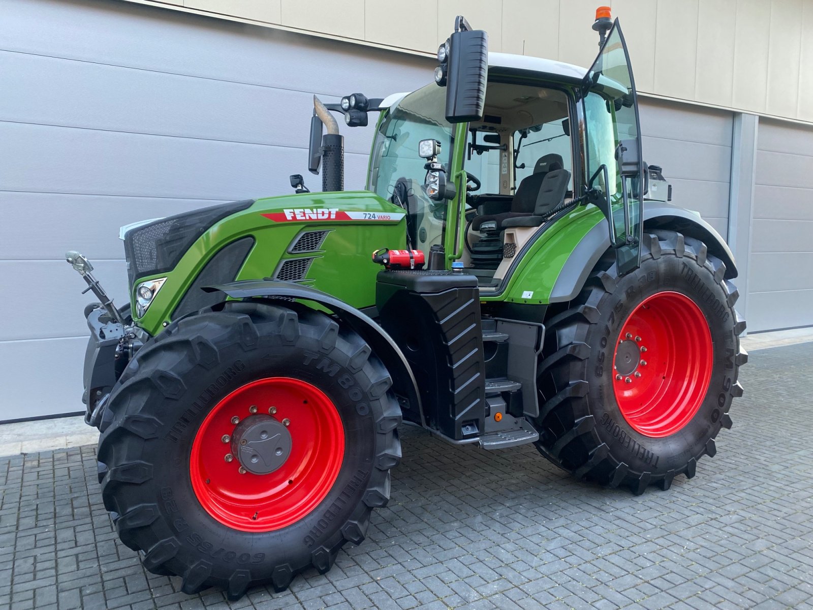 Traktor des Typs Fendt 724 Vario Gen.6 Profi+ Setting2 Profiplus RTK Evolution 193 Ltr. LED (kein 722 720 718), Gebrauchtmaschine in Weigendorf (Bild 2)