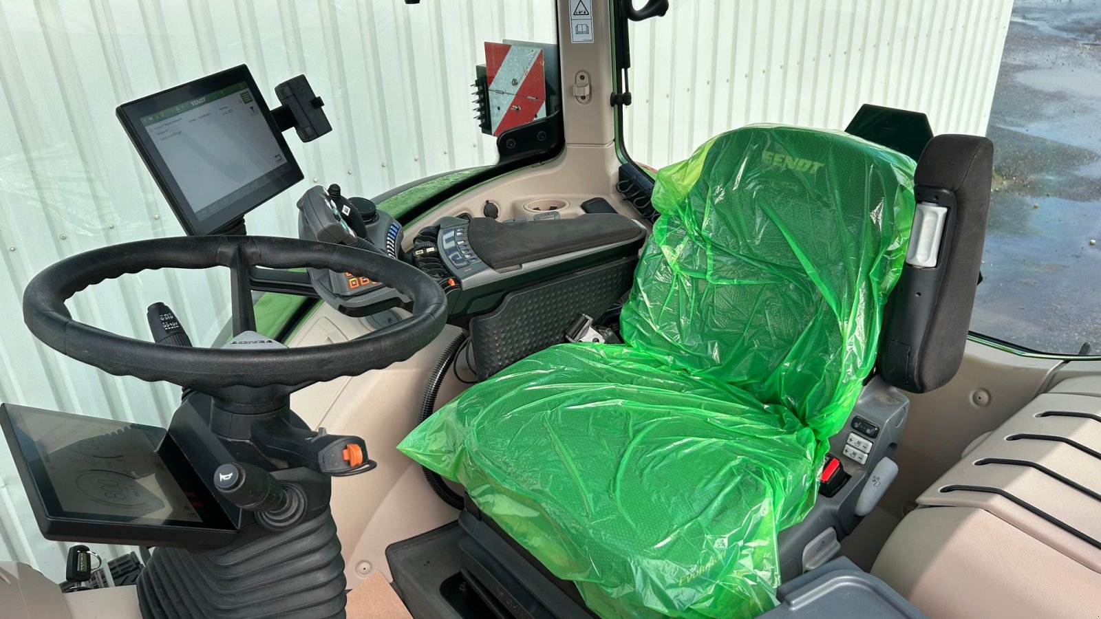 Traktor van het type Fendt 724 Vario Gen6 Profi+ Setting2 Setting 2 Meget udstyr, Gebrauchtmaschine in Rødekro (Foto 12)