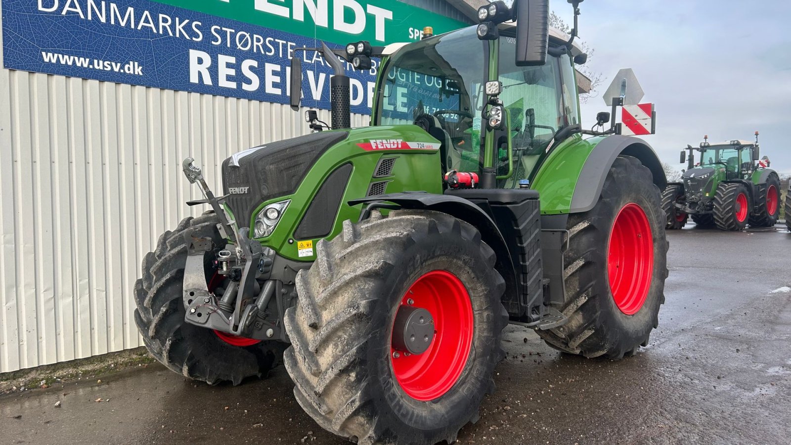 Traktor tipa Fendt 724 Vario Gen6 Profi+ Setting2, Gebrauchtmaschine u Rødekro (Slika 2)
