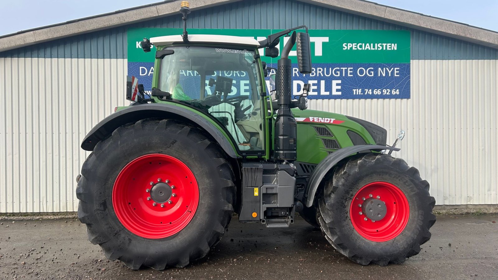 Traktor tipa Fendt 724 Vario Gen6 Profi+ Setting2, Gebrauchtmaschine u Rødekro (Slika 4)