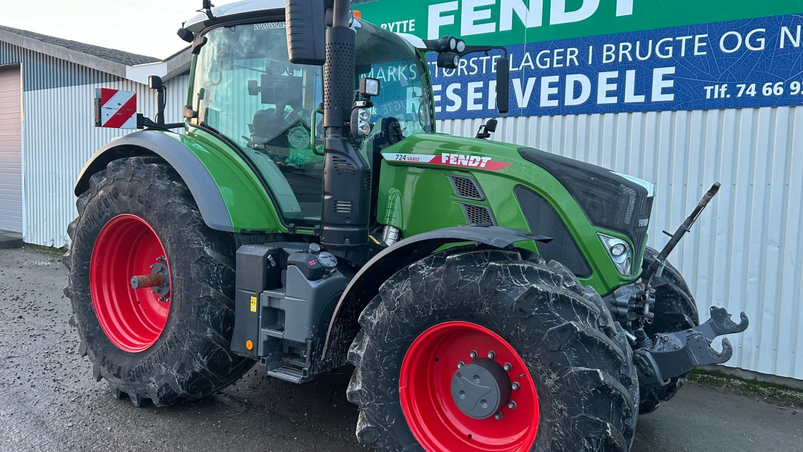 Traktor typu Fendt 724 Vario Gen6 Profi+ Setting2, Gebrauchtmaschine v Rødekro (Obrázek 4)