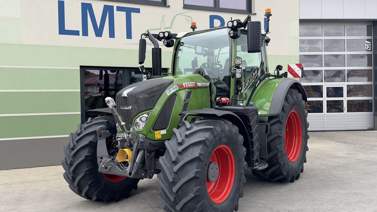 Traktor типа Fendt 724 Vario Gen6 Profi+ Setting2, Gebrauchtmaschine в Hürm (Фотография 1)