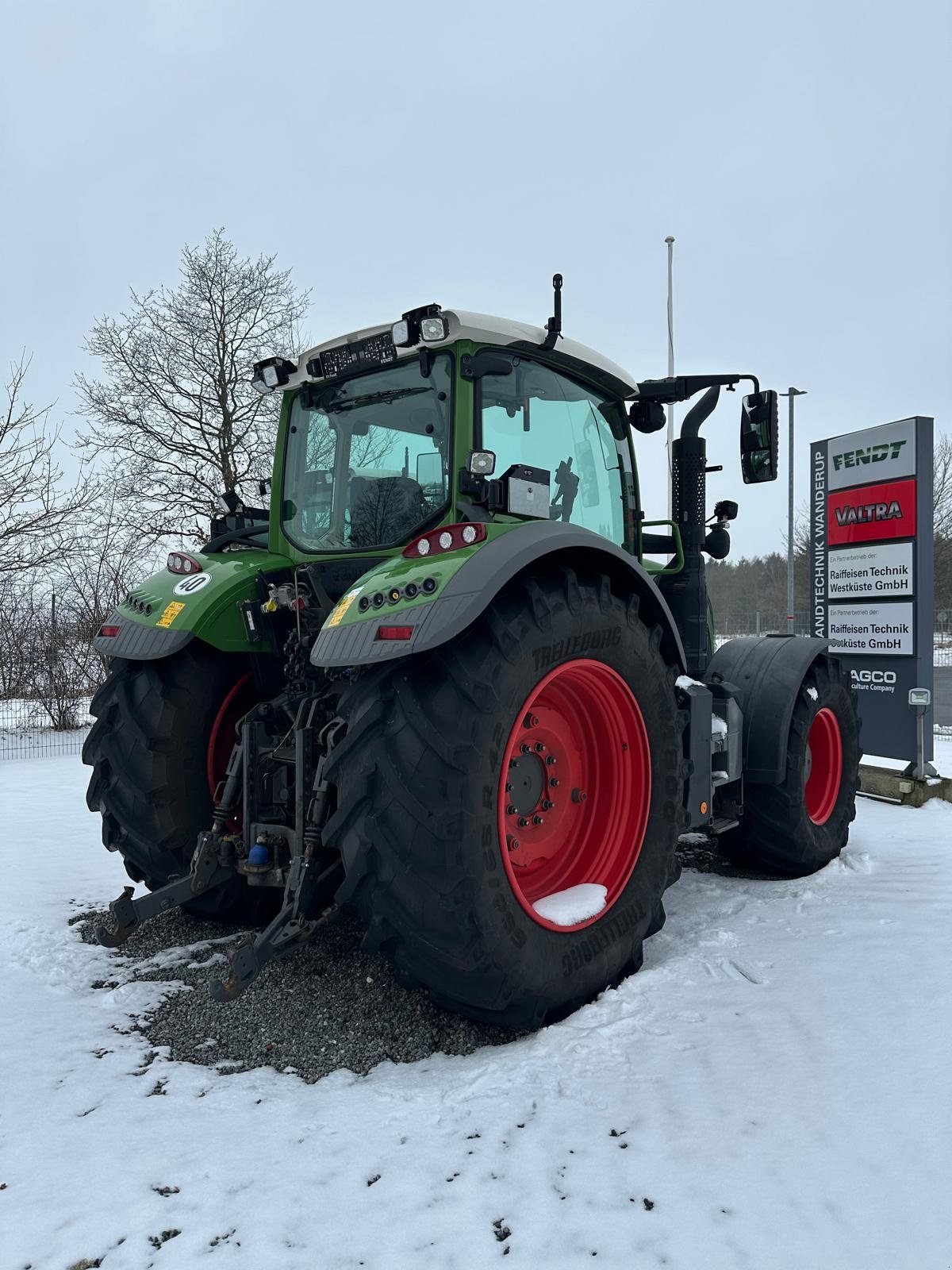 Traktor tipa Fendt 724 Vario Gen6 Profi, Gebrauchtmaschine u Wanderup (Slika 8)