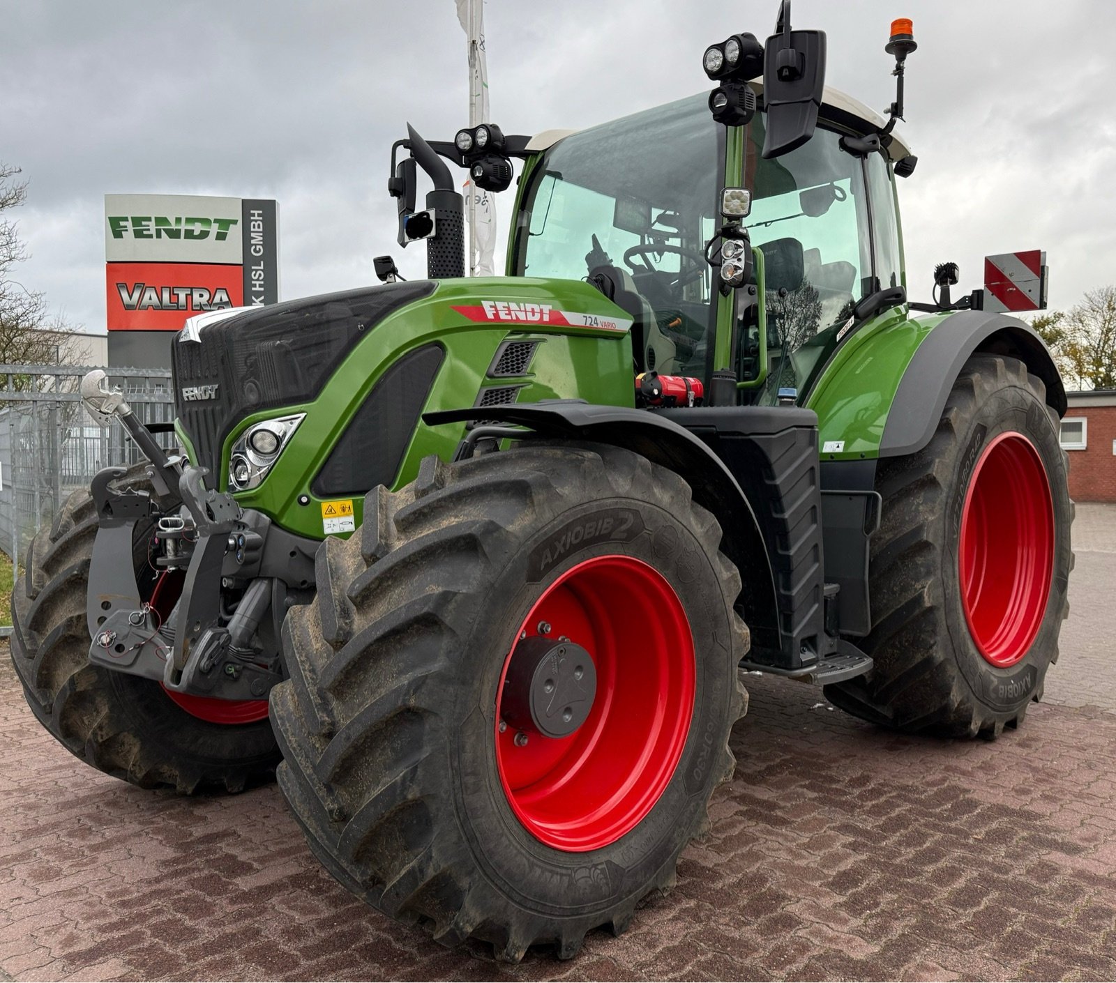 Traktor del tipo Fendt 724 Vario Gen6 ProfiPlus, Gebrauchtmaschine en Elmenhorst-Lanken (Imagen 1)