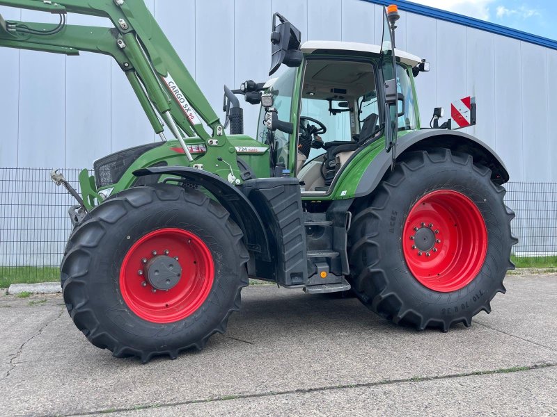 Traktor za tip Fendt 724 Vario Gen6 ProfiPlus, Gebrauchtmaschine u Elmenhorst-Lanken (Slika 1)
