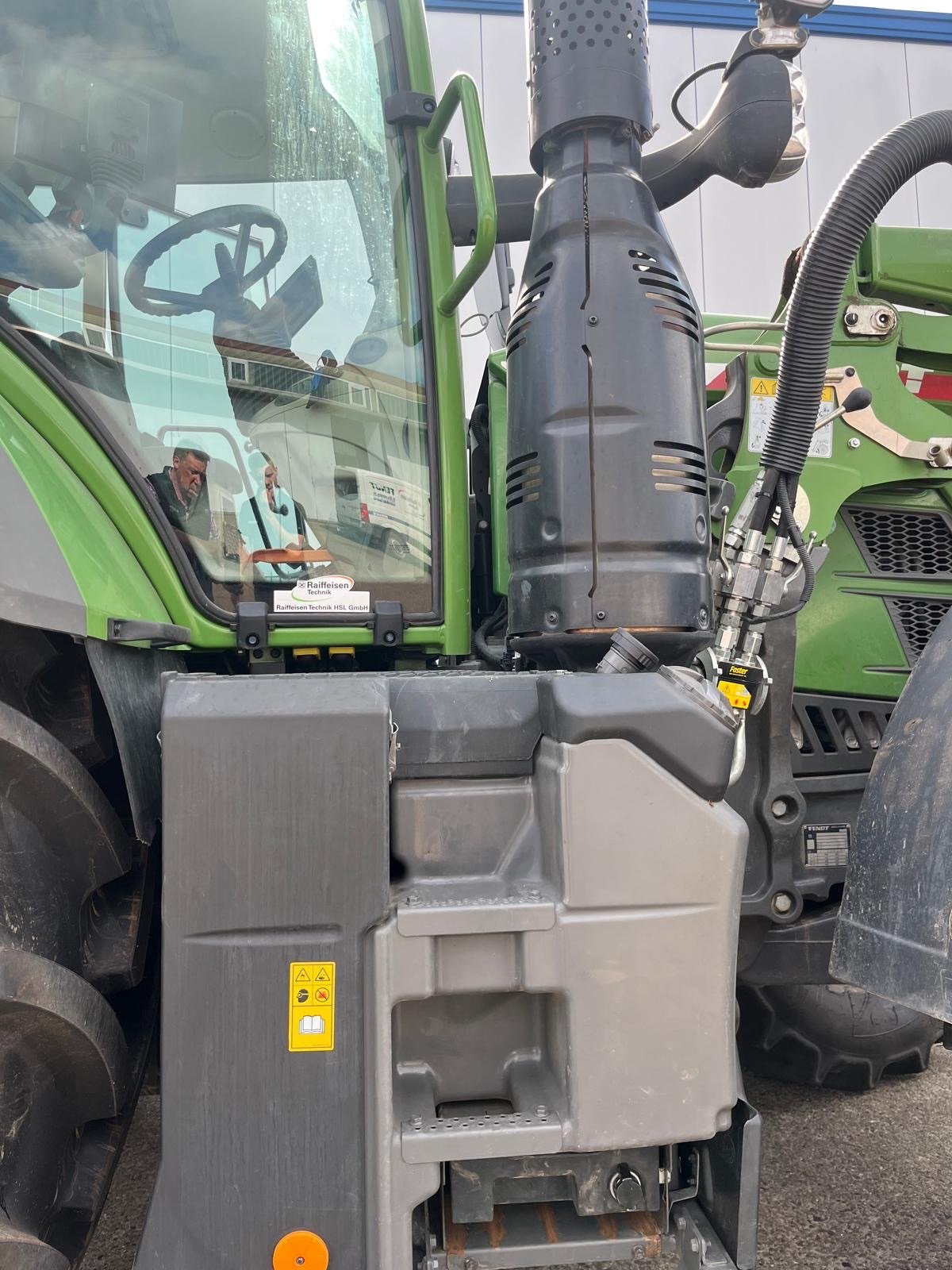 Traktor des Typs Fendt 724 Vario Gen6 ProfiPlus, Gebrauchtmaschine in Elmenhorst-Lanken (Bild 15)