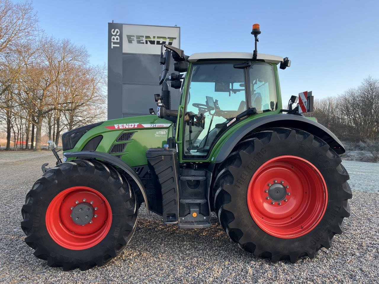 Traktor typu Fendt 724 VARIO GEN6, Gebrauchtmaschine w Grindsted (Zdjęcie 2)