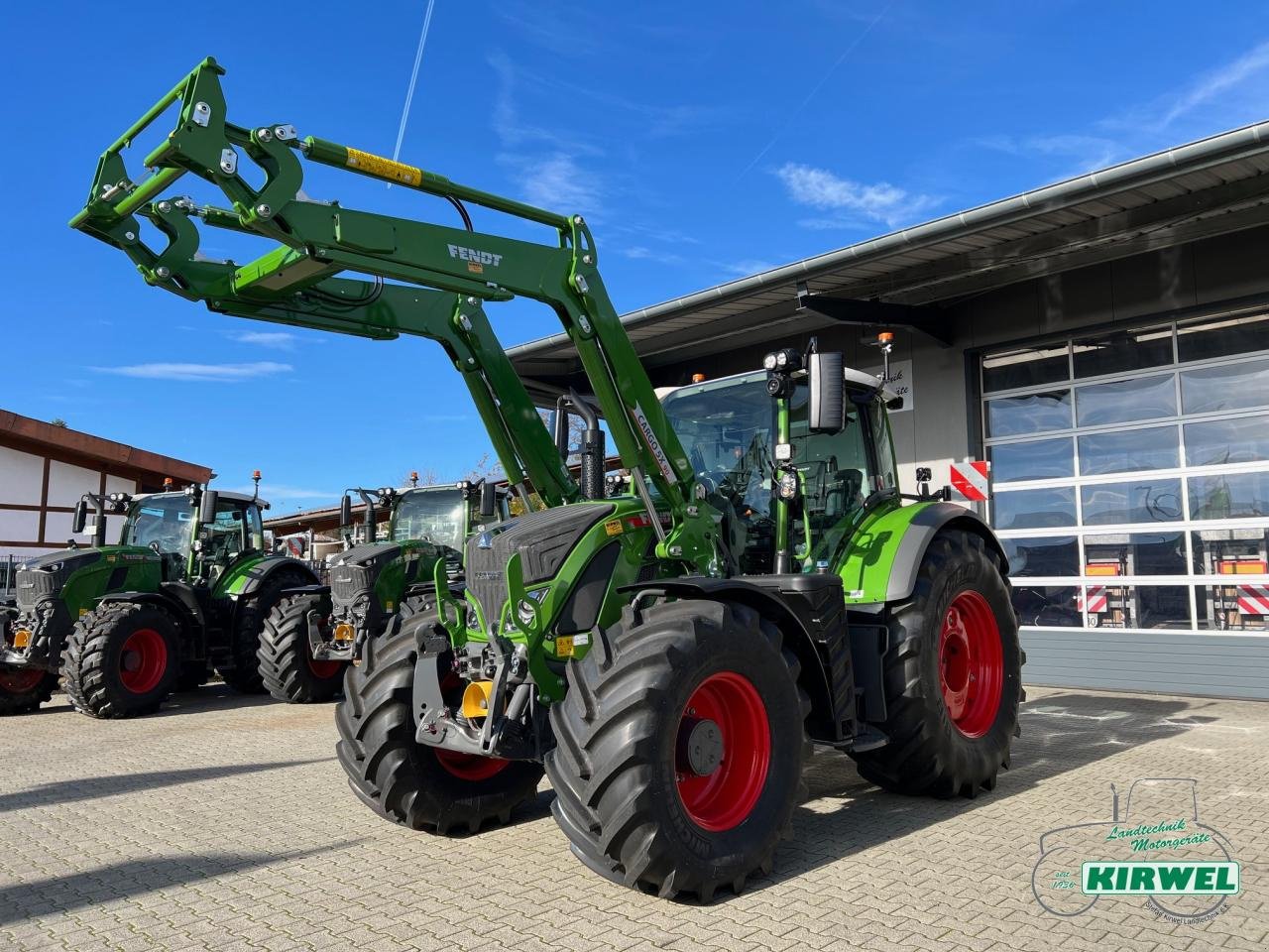 Traktor des Typs Fendt 724 Vario Gen6, Neumaschine in Blankenheim (Bild 4)