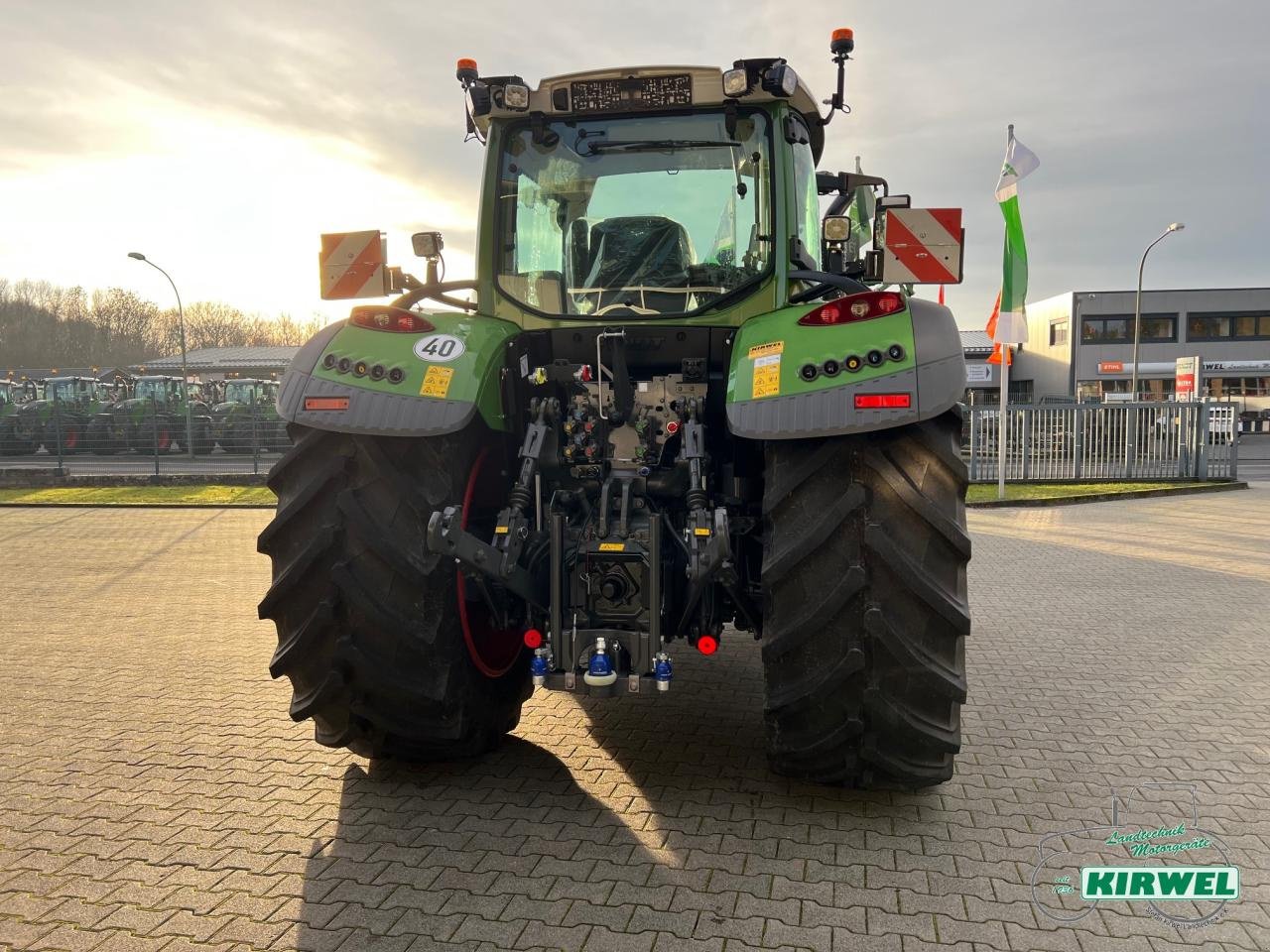 Traktor des Typs Fendt 724 Vario Gen6, Neumaschine in Blankenheim (Bild 6)