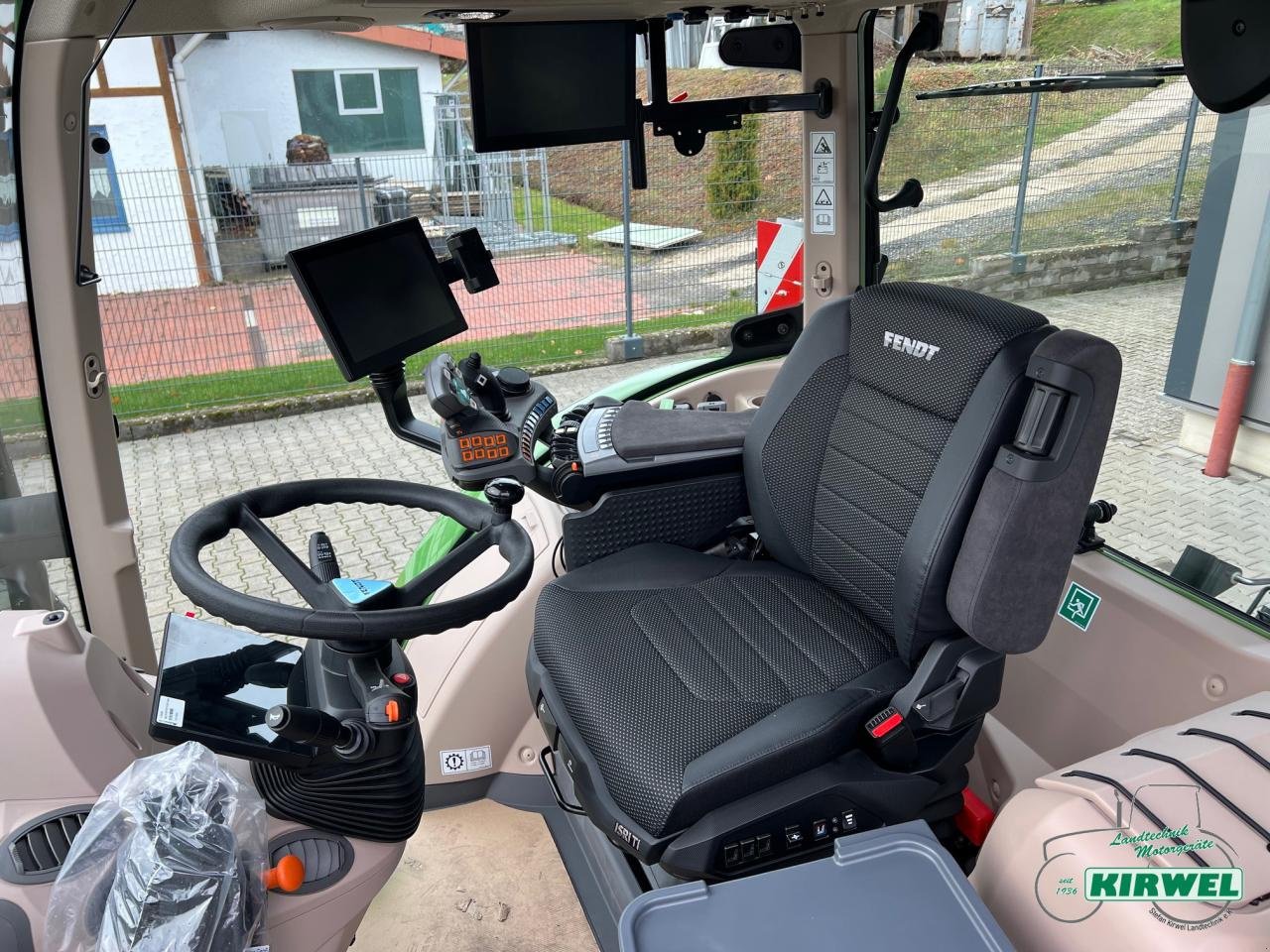 Traktor tipa Fendt 724 Vario Gen6, Neumaschine u Blankenheim (Slika 9)