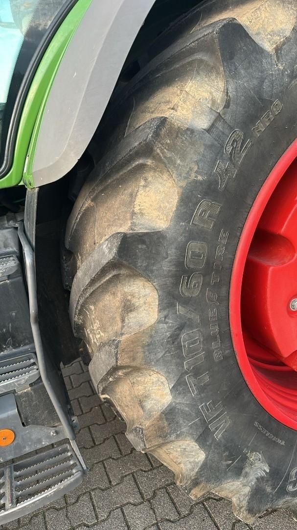 Traktor of the type Fendt 724 Vario GEN6, Gebrauchtmaschine in Hapert (Picture 11)