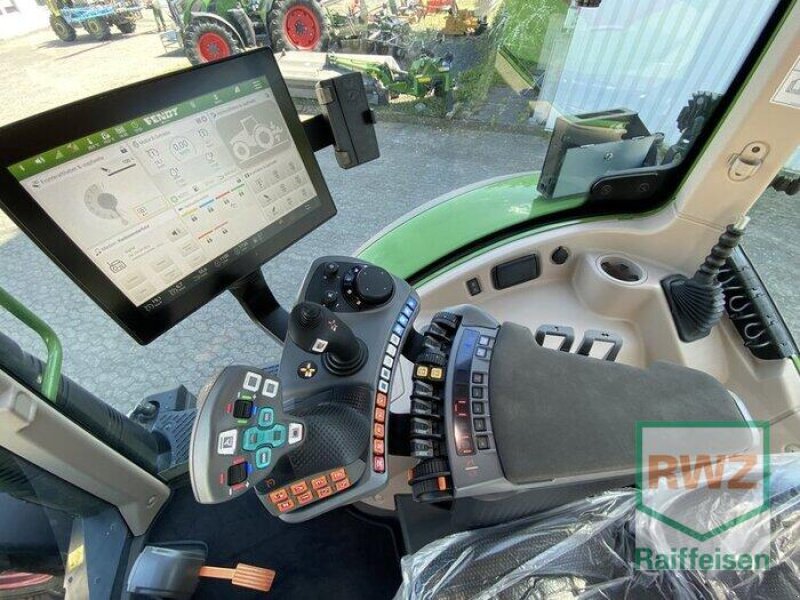 Traktor типа Fendt 724 Vario Gen6, Gebrauchtmaschine в Kruft (Фотография 10)