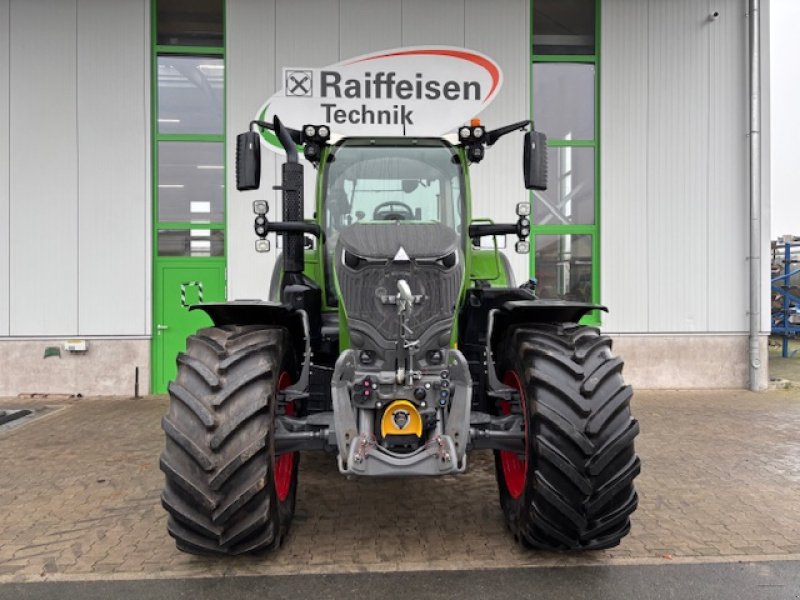 Traktor des Typs Fendt 724 Vario Gen7 Power+ Setting2, Gebrauchtmaschine in Gudensberg (Bild 3)