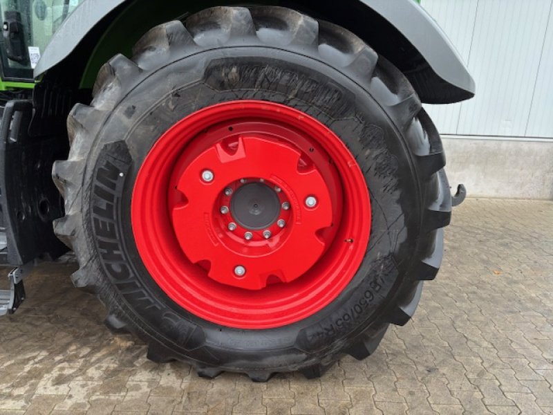 Traktor des Typs Fendt 724 Vario Gen7 Power+ Setting2, Gebrauchtmaschine in Gudensberg (Bild 7)