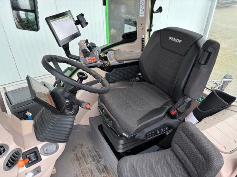 Traktor des Typs Fendt 724 Vario Gen7 Power+ Setting2, Gebrauchtmaschine in Gudensberg (Bild 8)