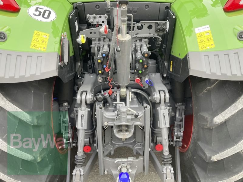 Traktor of the type Fendt 724 VARIO GEN7 PROFI PLUS, Gebrauchtmaschine in Dinkelsbühl (Picture 14)