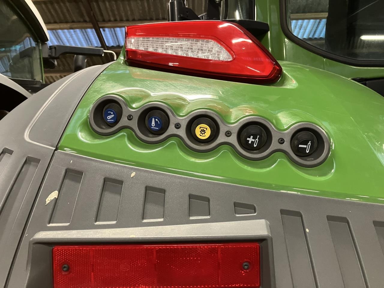 Traktor от тип Fendt 724 VARIO GEN7, Gebrauchtmaschine в Randers SV (Снимка 4)